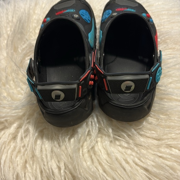 Skechers light up foamies! - Picture 7 of 8